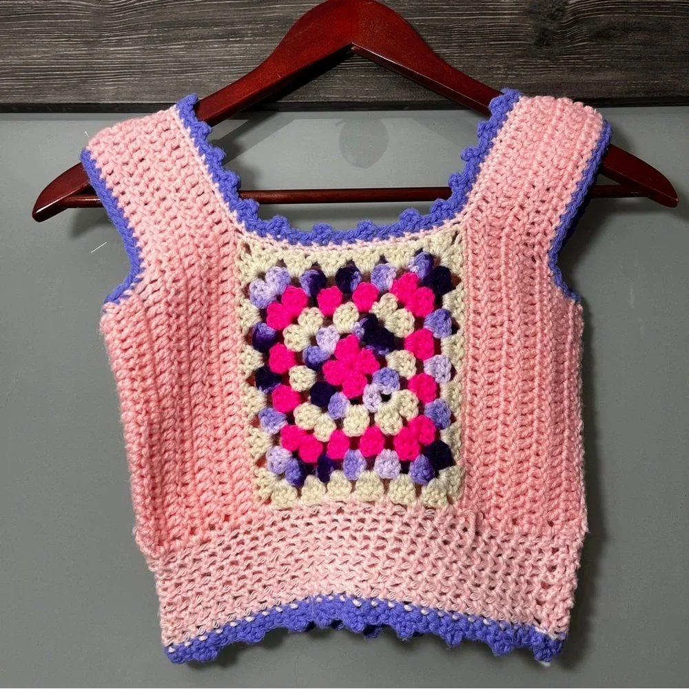 Vintage 1970's Handmade Crochet Pink and Purple Tank Top Granny Square Retro - Picture 2 of 10